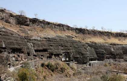 The whole Ajanta album on Flickr: https://bit.ly/Q1szM8