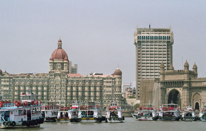 The whole Mumbai album on Flickr: https://bit.ly/1fGDxmw